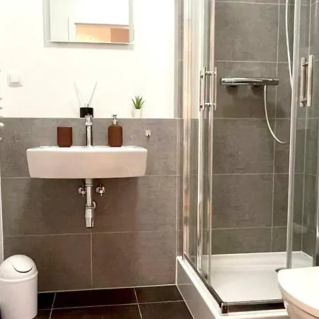 Sun On Wola Varsavia