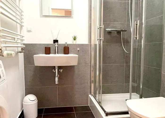 Sun On Wola Varšava